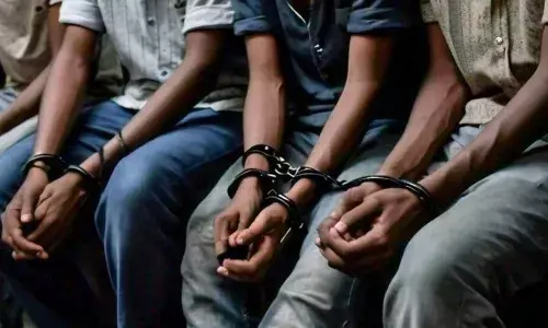 3 लाख के गांजे सहित तीन गिरफ्तार, नशे के सौदागरों के खिलाफ बड़ी कार्रवाई