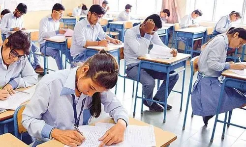 12वीं परीक्षा के लिए आवेदन की तिथि बढ़ाई, विलंब शुल्क से साथ 22 नवंबर तक