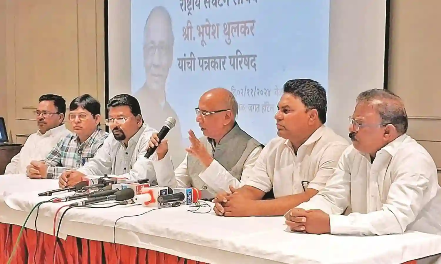आरपीआई आठवले के कार्यकर्ताओं में असंतोष, महायुति के लिए काम नहीं करने का निर्णय