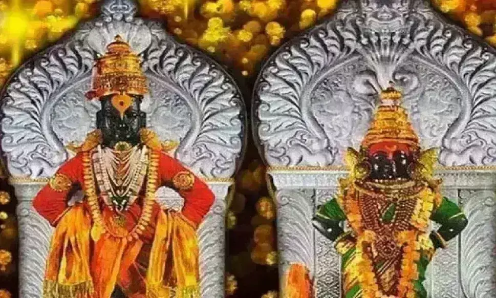 कार्तिकी एकादशी पर विभागीय आयुक्त ने की भगवान विट्ठल - रुक्मिणी की महापूजा