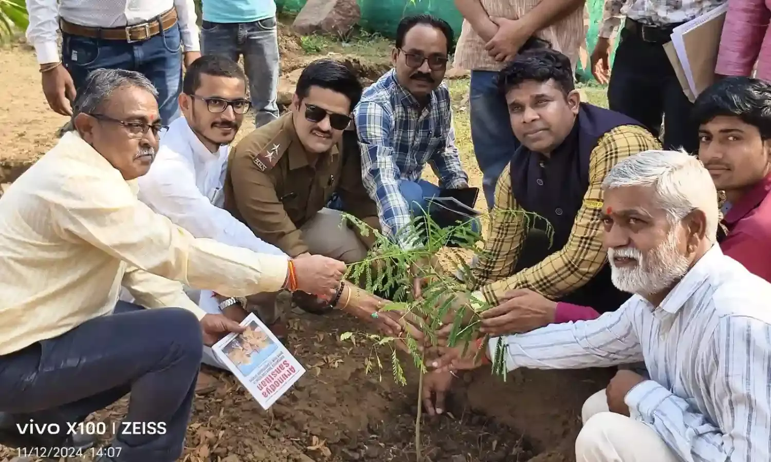 तहसील परिसर अजयगढ में किया गया वृक्षारोपण