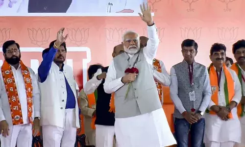 विकास सिर्फ कहने से नहीं होता, गरीबी रटने से नहीं हटती -  मोदी