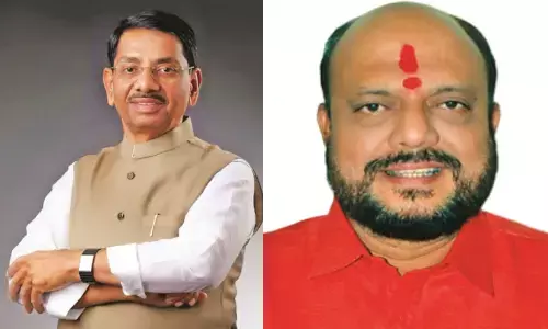 जलगांव में दो गुलाब के बीच कांटे की टक्कर, इस विधानसभा क्षेत्र में सिंचन की प्रमुख समस्या जलगांव में दो गुलाब के बीच कांटे की टक्कर, इस विधानसभा क्षेत्र में सिंचन की प्रमुख समस्या