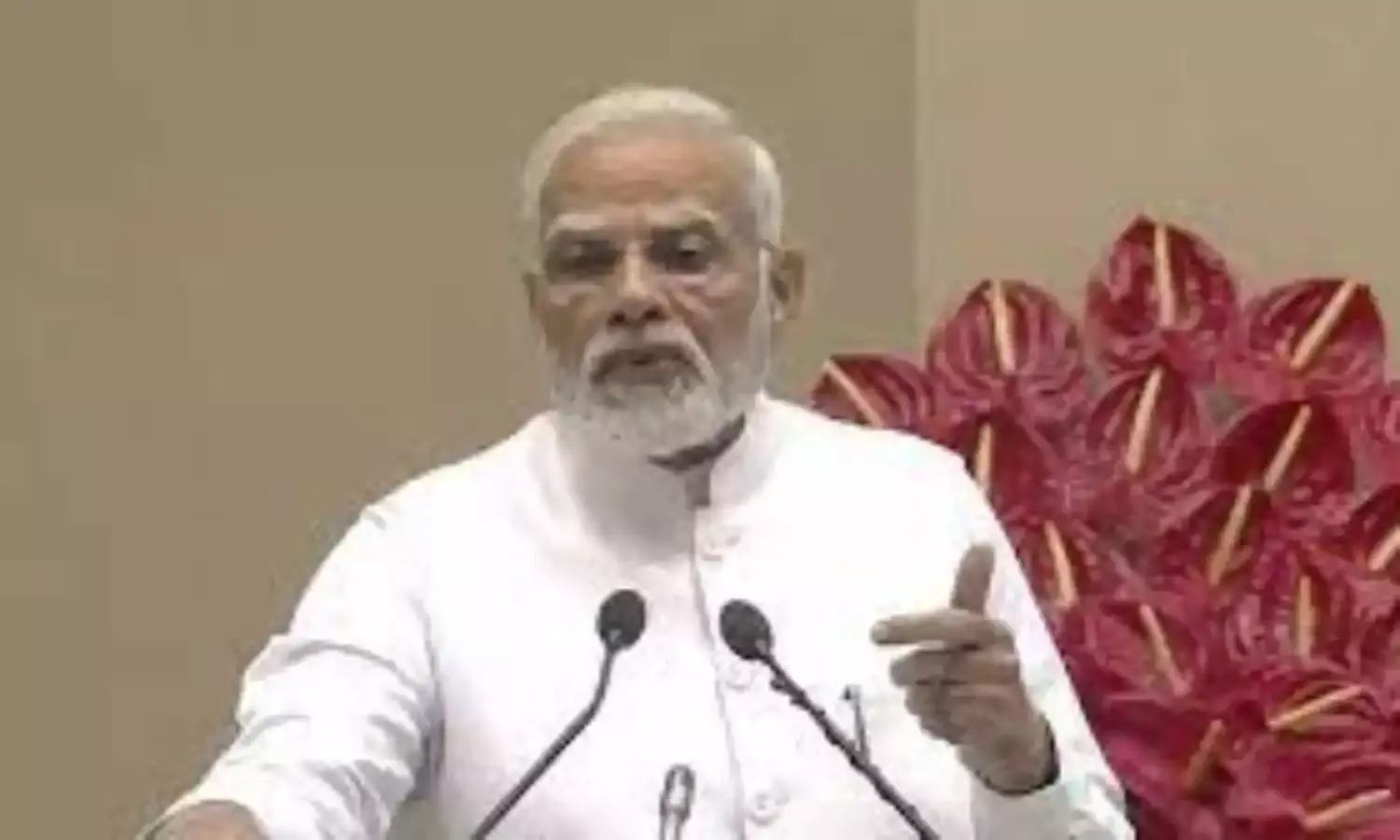 महाराष्ट्र चुनाव : प्रधानमंत्री ने भाजपा कार्यकर्त्ताओं को दिया जीत का मंत्र