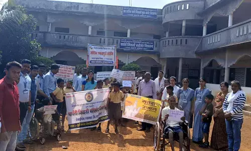 देसाईगंज में नन्हें दिव्यांग विद्यार्थियों ने की मतदान के प्रति जनजागृति