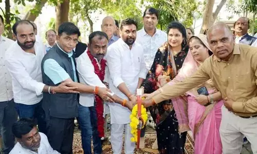 राज्यमंत्री गौर ने 2 करोड़ 25 लाख के विकास कार्यों का किया भूमि-पूजन