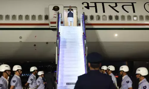 ब्राजील पुहंचे पीएम मोदी और चीनी राष्ट्रपति शी जिनपिंग, जी-20 सम्मेलन में दोनों नेताओं के बीच हो सकती है मुलाकात ब्राजील पुहंचे पीएम मोदी और चीनी राष्ट्रपति शी जिनपिंग, जी-20 सम्मेलन में दोनों नेताओं के बीच हो सकती है मुलाकात
