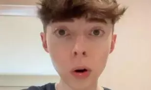 35 साल की उम्र होने पर भी दिखता है 15 साल का ये शख्स, पूछने पर बताई अपने जवान रहने की सच्चाई, आप भी जानकर हो जाएंगे हैरान