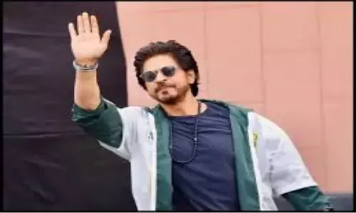 धमकी देने के मामले में आरोपी ने शाहरुख़ की सुरक्षा और बेटे आर्यन के बारे में निकाली थी जानकारी