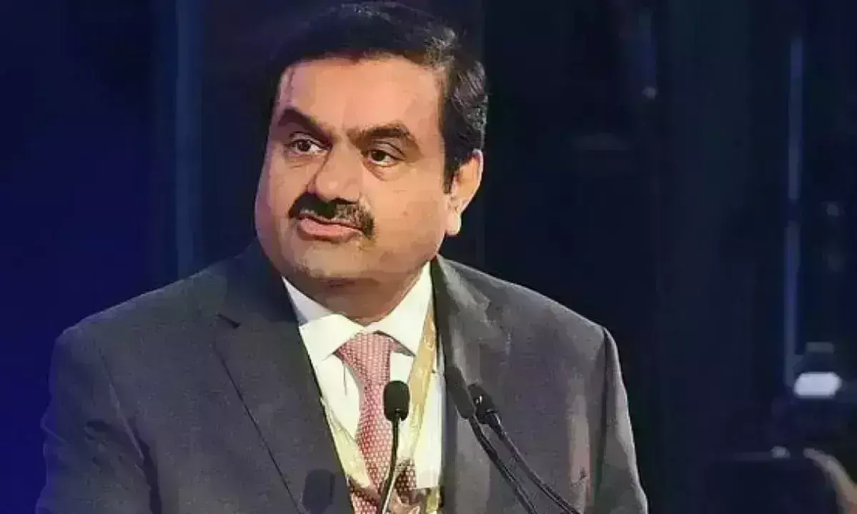 खत्म होने का नाम ही नहीं ले रहीं गौतम अडानी की मुश्किलें, पहले कंपनी के शेयरों में आई गिरावट तो अब इस देश के साथ टूटा सौदा