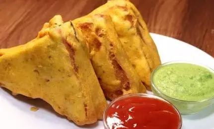 घर पर बनाना चाहते हैं मार्केट स्टाइल ब्रेड पकोड़ा, तो इस शानदार रेसिपी को ट्राई