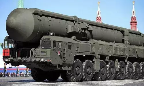 रूस ने यूक्रेन पर ICBM मिसाइलों से किया बड़ा हमला, पहली बार युद्ध में हुआ इस्तेमाल रूस ने यूक्रेन पर ICBM मिसाइलों से किया बड़ा हमला, पहली बार युद्ध में हुआ इस्तेमाल