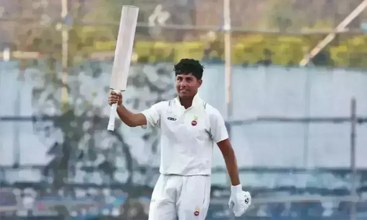 पहले पिता तो अब बेटा छुड़ा रहा गेंदबाजों के पसीने, इस दिग्गज खिलाड़ी के बेटे ने दोहरा शतक जड़ खींचा सबका ध्यान