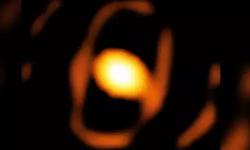 गैलेक्सी के बाहर ही मरने की कगार पर है एक तारा, वैज्ञानिकों की तरफ से जारी की गई तारे की पहली क्लोजअप पिक्चर