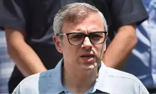 सीएम उमर अब्दुल्ला ने आर्टिकल-370 से जुड़े सवाल पर कहा कांग्रेस हमारी सरकार का हिस्सा नहीं सीएम उमर अब्दुल्ला ने आर्टिकल-370 से जुड़े सवाल पर कहा कांग्रेस हमारी सरकार का हिस्सा नहीं