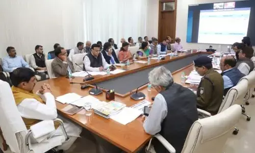 जन कल्याण और कानून व्यवस्था की स्थिति आदर्श रहे, सीएम मोहन यादव ने कमिश्नर, आईजी, कलेक्टर और एसपी को दिए निर्देश