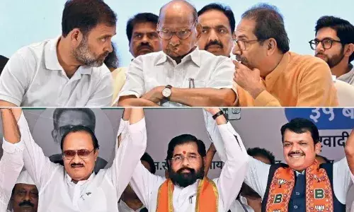 जमकर प्रचार, चुनावी वादों की बौछार, एमवीए या महायुति किसकी बनेगी सरकार? फैसला आज जमकर प्रचार, चुनावी वादों की बौछार, एमवीए या महायुति किसकी बनेगी सरकार? फैसला आज