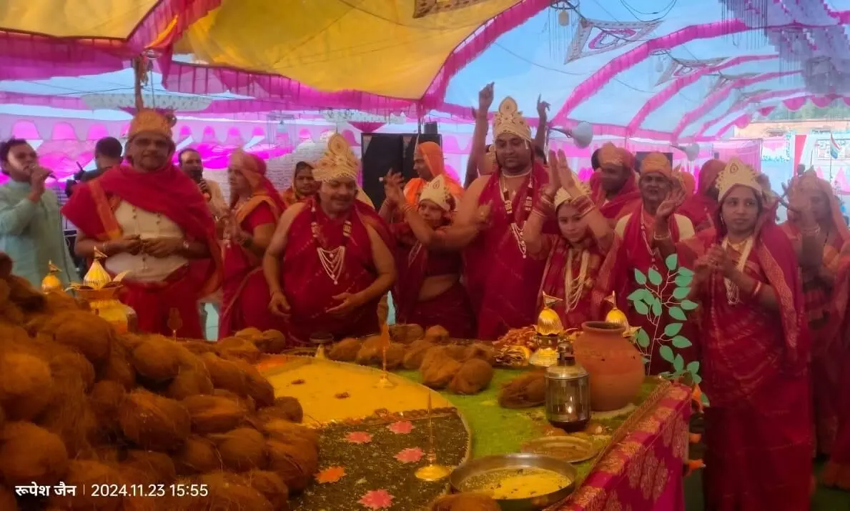 सिद्धचक्र महामंडल विधान विशेष पूजा में चढ़ाये ५१२ अध्र्य सिद्धचक्र महामंडल विधान विशेष पूजा में चढ़ाये ५१२ अध्र्य
