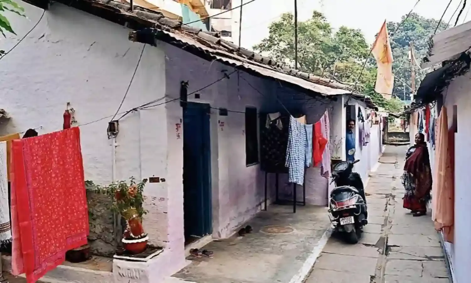 किराए पर चल रहे निगम के 40 से अधिक आवास