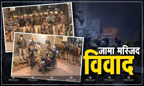 घरों से अवैध हथियार-कारतूस बरामद, हिंसा में 4 लोगों की मौत के बाद पुलिस ने रात भर मारा छापा, स्कूल-कॉलेज और इंटरनेट बंद
