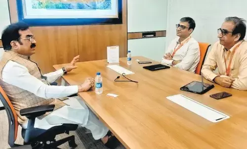 पर्यटन व व्यापार का जबलपुर बड़ा क्षेत्र इसलिए जल्द शुरू की जाएँ नई उड़ानें पर्यटन व व्यापार का जबलपुर बड़ा क्षेत्र इसलिए जल्द शुरू की जाएँ नई उड़ानें