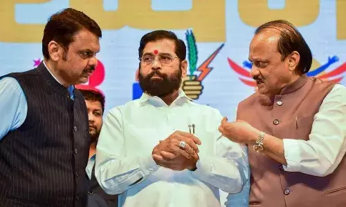 शिवसेना के खाते में जा सकते हैं 12 विभाग, इस मामले में एनसीपी काफी पीछे, जानिए कैसा होगा मंत्रिमंडल?