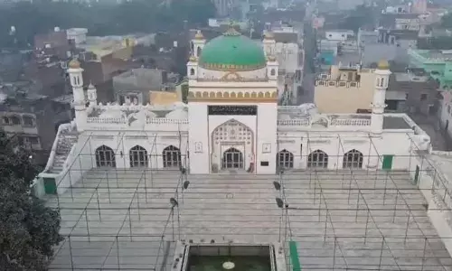 सर्वे के विरोध में मस्जिद कमेटी ने किया सुप्रीम कोर्ट का रुख, चीफ जस्टिस की बेंच करेगी सुनवाई