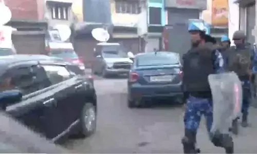 शुक्रवार की नमाज से पहले संभल में सुरक्षा बढ़ाई,  RAF के जवान तैनात शुक्रवार की नमाज से पहले संभल में सुरक्षा बढ़ाई,  RAF के जवान तैनात