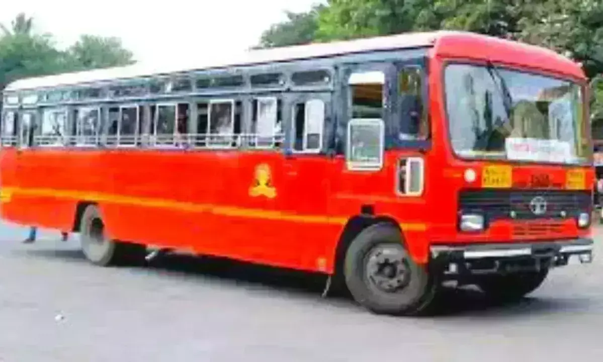खतरनाक हो रहा एसटी का सफर, महीनों से नहीं मिली नई बसें - सुरक्षा पर सवाल