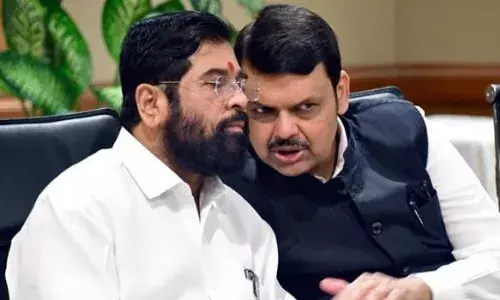 देवेंद्र फडणवीस और एकनाथ शिंदे के बीच हुई मुलाकात, सरकार बनने का रास्ता साफ, बुधवार को होगी विधायक दल की बैठक देवेंद्र फडणवीस और एकनाथ शिंदे के बीच हुई मुलाकात, सरकार बनने का रास्ता साफ, बुधवार को होगी विधायक दल की बैठक