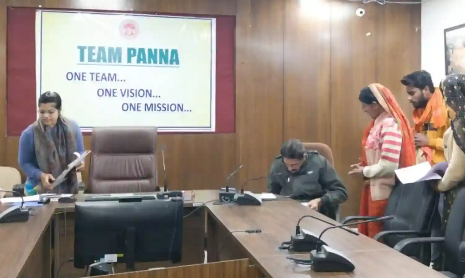 जनसुनवाई में हुई 15 आवेदनों पर कार्यवाही