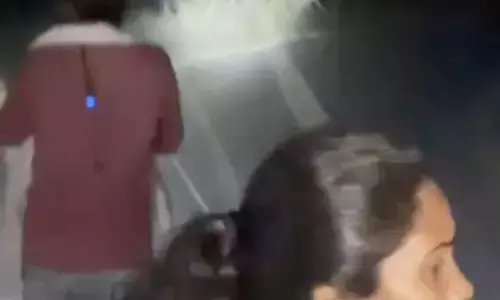 सहवनक्षेत्र किटाली के पास बाघ देखने आयी भीड़ पर हुआ लाठीचार्ज, नाबालिग घायल