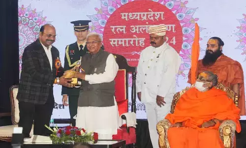 सम्मानित विभूतियां उत्कृष्ट कार्यों की ध्वज वाहक- राज्यपाल श्री पटेल