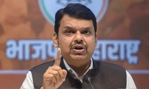 शपथ के बाद कैबिनेट बैठक, फिर फडणवीस ने की पहली प्रेस कॉन्फ्रेंस, बोले- घोषणापत्र के वादों को करूंगा पूरा