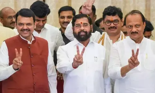 अब शुरू होगा मंत्रालय बंटवारे की जंग! शिंदे गृह मंत्रालय पर अड़े, अजित पवार की भी नजर बड़े मंत्रालयों पर अब शुरू होगा मंत्रालय बंटवारे की जंग! शिंदे गृह मंत्रालय पर अड़े, अजित पवार की भी नजर बड़े मंत्रालयों पर