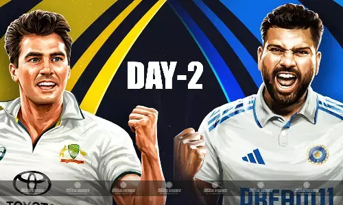 दूसरे दिन भारतीय गेंदबाजों ने दी अच्छी शुरुआत, फिर बल्लेबाजों ने फेर दिया पानी दूसरे दिन भारतीय गेंदबाजों ने दी अच्छी शुरुआत, फिर बल्लेबाजों ने फेर दिया पानी