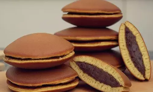 इस क्रिसमस घर पर बनाना चाहते हैं कुछ टेस्टी और फ्लफी, तो ट्राई करें इस डोराकेक की रेसिपी को, सब बच्चे हो जाएंगे खुश