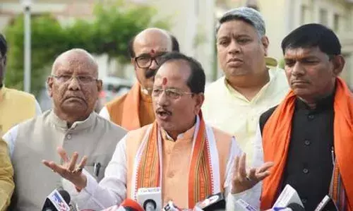 अब डिप्टी सीएम विजय सिन्हा ने BPSC अभ्यर्थियों से की मुलाकात, पटना के शिक्षकों पर लगाया बड़ा आरोप