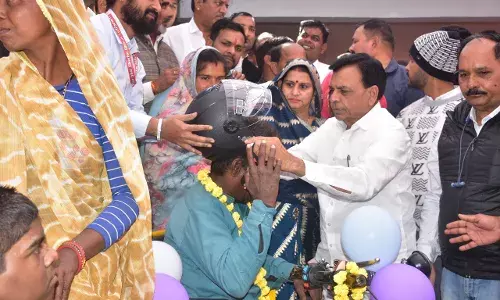 युवा निराश और हताश कभी ना हो, मेहनत करने वाले को सफलता जरूर मिलती है : उप मुख्यमंत्री देवड़ा युवा निराश और हताश कभी ना हो, मेहनत करने वाले को सफलता जरूर मिलती है : उप मुख्यमंत्री देवड़ा