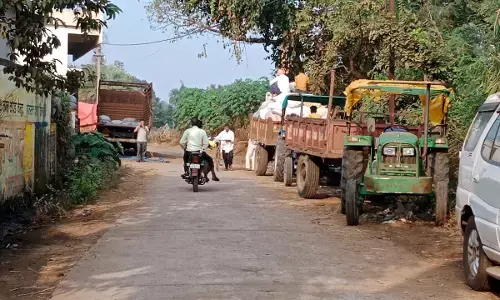 गड़चिरोली में व्यापारी किसानों से औने-पौने दामों में खरीद रहे धान