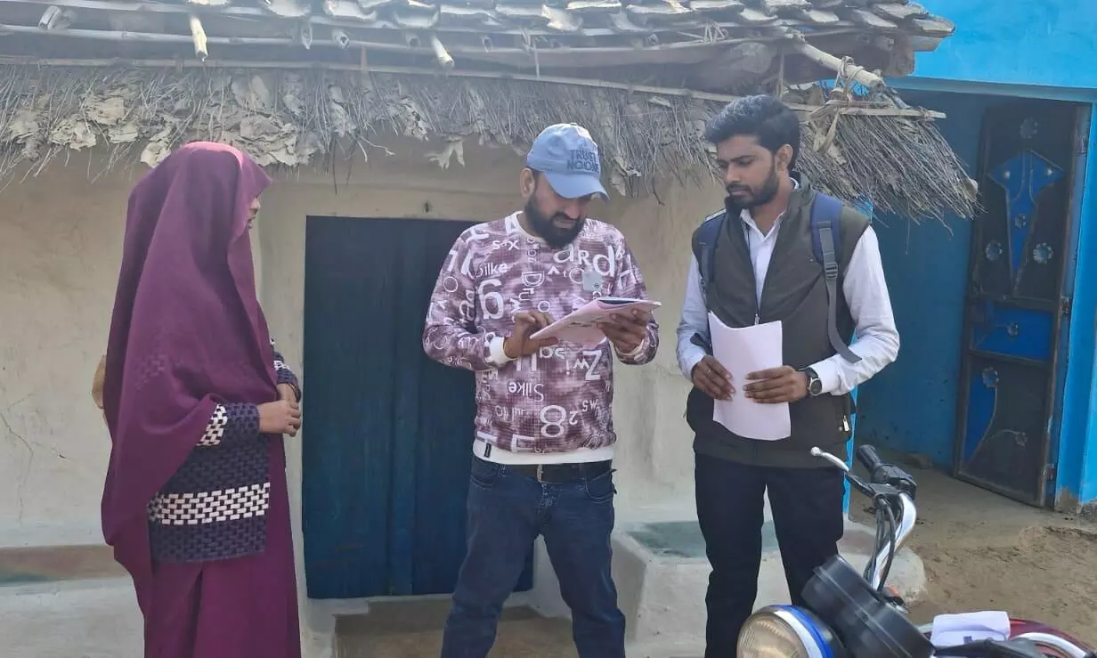 आयुष्मान कार्ड बनाये जाने का किया गया निरीक्षण आयुष्मान कार्ड बनाये जाने का किया गया निरीक्षण