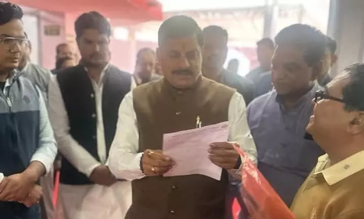 मुख्यमंत्री के एक वर्ष का कार्यकाल पूर्ण होने पर दी बधाई मुख्यमंत्री के एक वर्ष का कार्यकाल पूर्ण होने पर दी बधाई