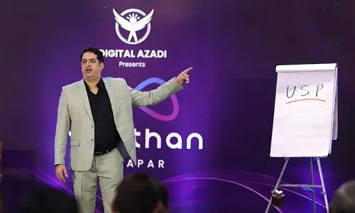 डिजिटल क्रांति के प्रेरक और मंथन के संस्थापक