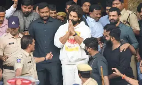 जमानत तो मिली लेकिन नहीं हुई रिहाई, जेल में ही कटेगी अल्लू अर्जुन की रात, जानें वजह