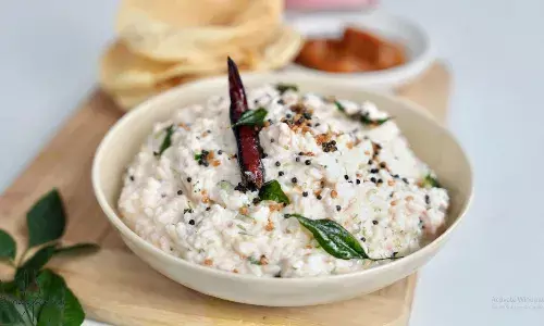 अगर आपको भी है कुछ टेस्टी और हेल्दी खाने का मन, तो ट्राई करें मसाला दही-चावल की ये आसान रेसिपी