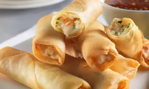 चिजी सिगार रोल बनाने का घर पर है मन, तो इस आसान रेसिपी को करें ट्राई, क्रिस्पी और टेस्टी बनेंगे रोल्स चिजी सिगार रोल बनाने का घर पर है मन, तो इस आसान रेसिपी को करें ट्राई, क्रिस्पी और टेस्टी बनेंगे रोल्स