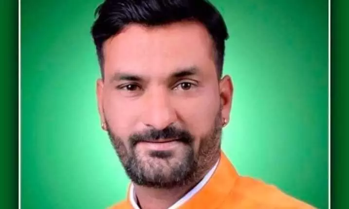दीपक शर्मा के पुन: मण्डल अध्यक्ष बनाये जाने पर कार्यकर्ताओं ने निकाली रैली दीपक शर्मा के पुन: मण्डल अध्यक्ष बनाये जाने पर कार्यकर्ताओं ने निकाली रैली