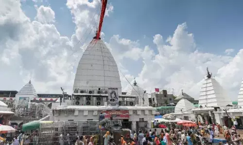 वैद्यनाथ मंदिर क्षेत्र में आधे घंटे के अंदर पकड़ा गया बैग चोर वैद्यनाथ मंदिर क्षेत्र में आधे घंटे के अंदर पकड़ा गया बैग चोर