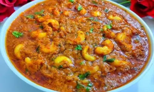 ढाबा स्टाइल काजू करी मसाला बनाने की सबसे सिंपल रेसिपी, जरूर करें ट्राई