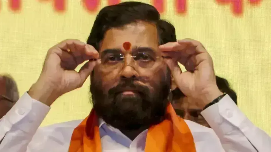 नाराज विधायकों सुर्वे और शिरसाट से एकनाथ शिंदे ने कहा- मंत्री पद के लिए श्रद्धा-सबुरी चाहिए